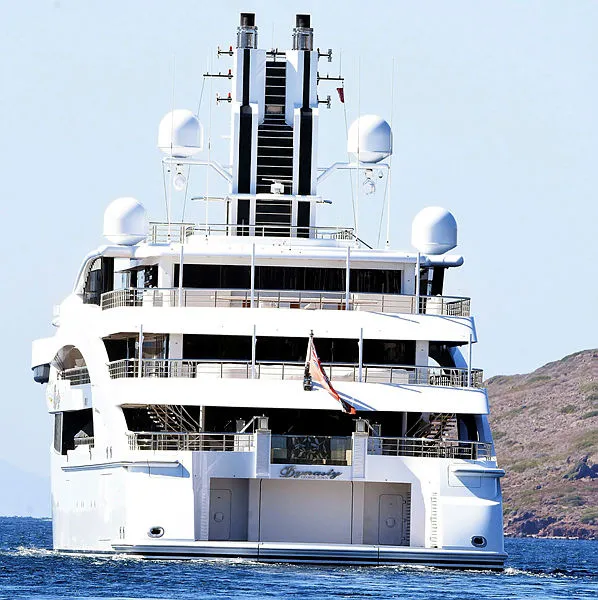 Bodrum'a zenginlerin biri geliyor biri gidiyor-4