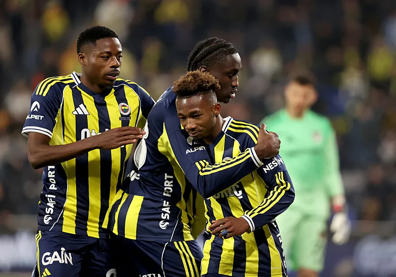 Spor yazarları Fenerbahçe - Gaziantep FK maçını değerlendirdi! "Katkısı sıfır" - 6