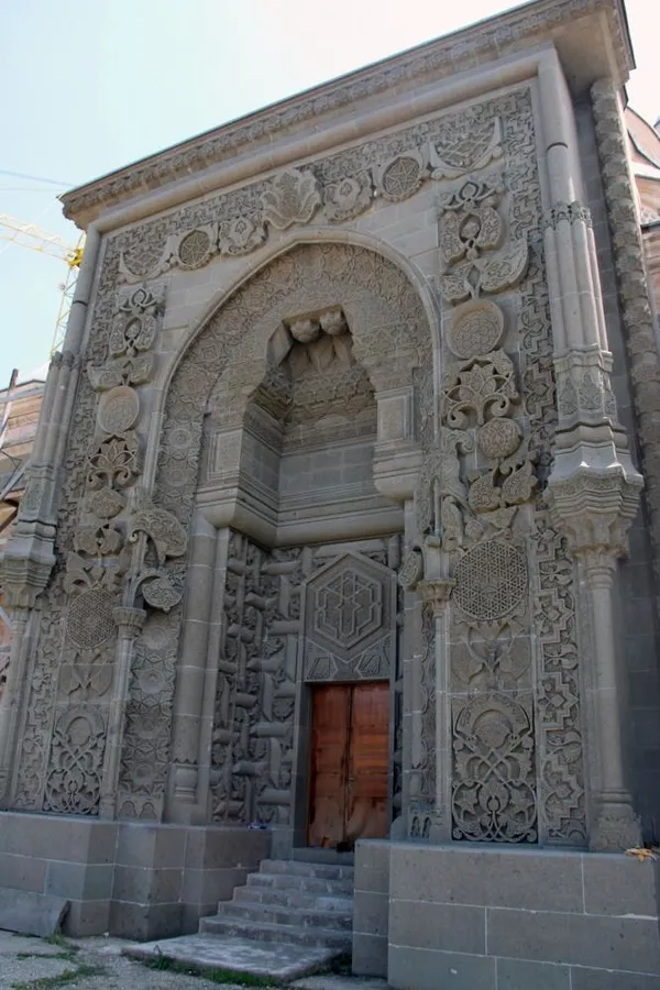 sosyal-medya-bu-camiyi-konusuyor-giresun-eynesildeki-yesil-cami-mimarisi-ve-semaver-seklindeki-minaresiyle-dik-1655720625479.jpg Sosyal medya bu camiyi konuşuyor! Giresun Eynesil'deki Yeşil Cami mimarisi ve semaver şeklindeki minaresiyle dikkat çekiyor-7