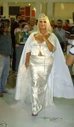 66lik-banu-alkana-9-kilo-verdiren-diyet-66-yasinda-42-beden-olma-sirri-2-ay-boyunca-otelde-1719761209147.jpg 66 yaşında 42 beden olma sırrı! 66'lık Banu Alkan'a 9 kilo verdiren diyet! "2 ay boyunca otelde..."-7