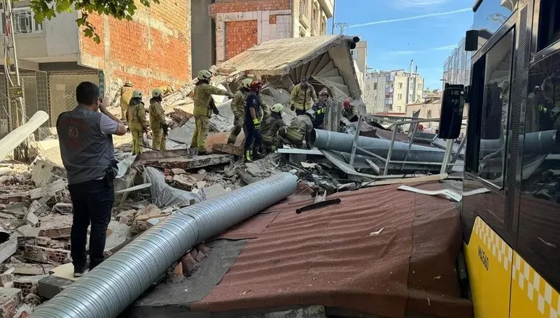 1717645446690.jpeg İstanbul'da binlerce riskli bina tespit edildi! Yalnızca 178'i yıkıldı-3