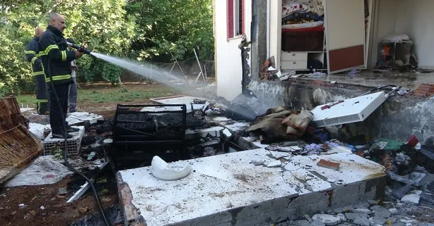 Adıyaman’da tek katlı ev bomba gibi patladı!