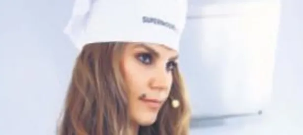 Eski eşinin izinden gitti