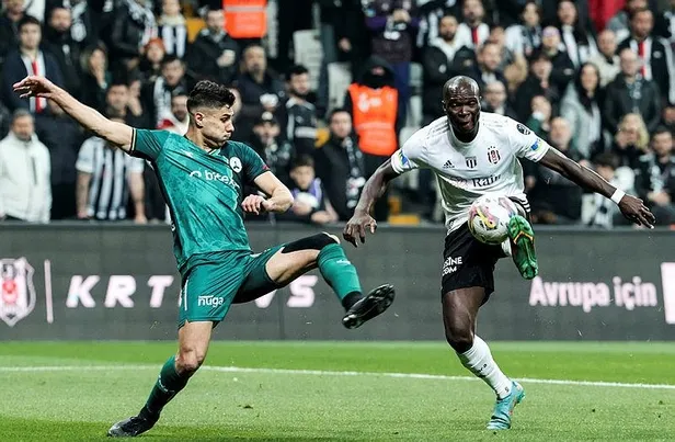 Vodafone Park’ta Giresunspor’u geriye düştüğü maçta deviren Beşiktaş ligde üst üste 5. maçını kazandı-3
