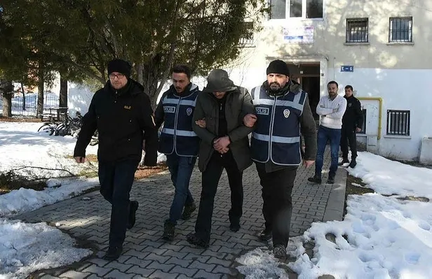Son dakika: 'Binbir surat' lakaplı Zelkif Bay cezaevinde öldü! Hülya Avşar'ın evini de soymuştu-1