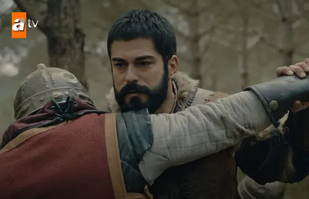 derdest-edip-tezgahini-baslarina-yikacak-kurulus-osman-47-bolum-fragmani-havadisle-sirra-kadem-basiyor-1613593936819.jpg Kefere nerede başını gösterirse orada ezeceğiz! Kuruluş Osman'ın yeni bölüm fragmanı yayınlandı-10