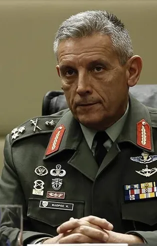 Yunanistan ateşle oynamaya devam ediyor! Genelkurmay Başkanı Floros'tan Türkiye'ye açık tehdit