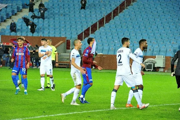 trabzonspor-ziraat-turkiye-kupasina-veda-etti-trabzonspor-adana-demirspor-maci-golleri-izle-1608145115113.jpeg Trabzonspor Ziraat Türkiye Kupası'na veda etti | Trabzonspor - Adana Demirspor maçı golleri izle-4