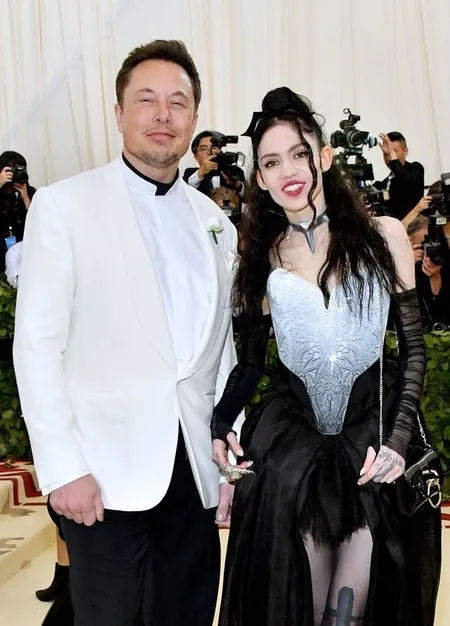 Ünlü milyarder Elon Musk 7 evini satıyor-4