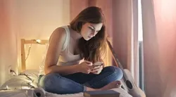 Tehlikeli flört alarmı! Bu mesajları atanlardan uzak durun