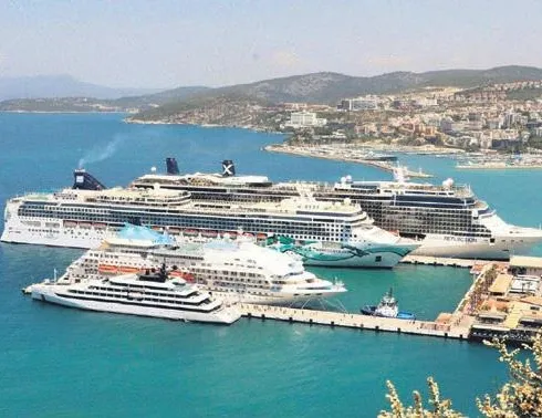 Kuşadası’na kruvaziyer çıkarması
