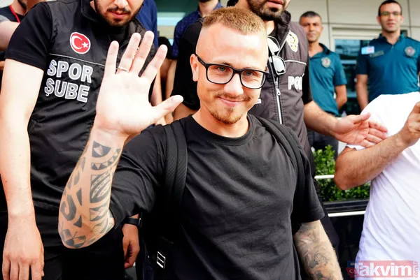 Galatasaray'da 4 transfer 1 ayrılık! - 11