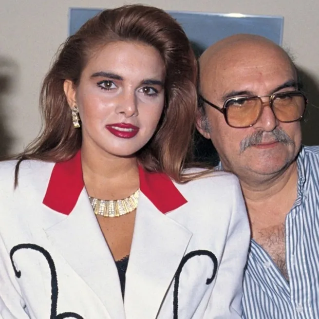 Başka Bir Gün'ün Haluk'u Avni Yalçın bakın hangi ünlü oyuncunun babası çıktı! Meğer Uzak Şehir'in yıldızının... - 21