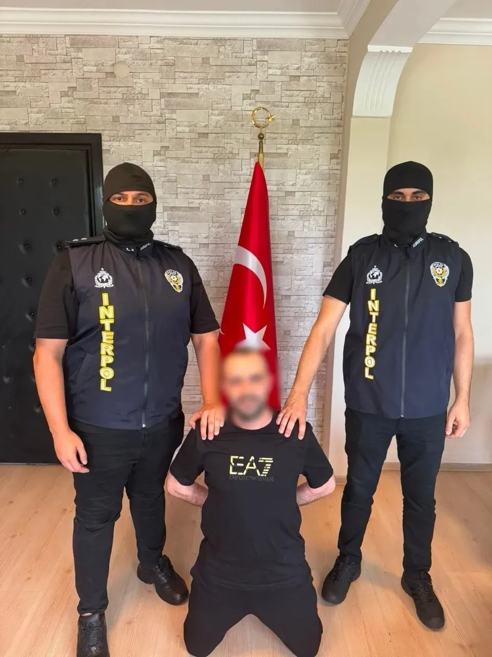 suc-orgutu-elebaslari-ferhat-delen-ferhat-mardin-ve-erdogan-aykut-gurcistanda-yakalandi-1786619984588.jpeg