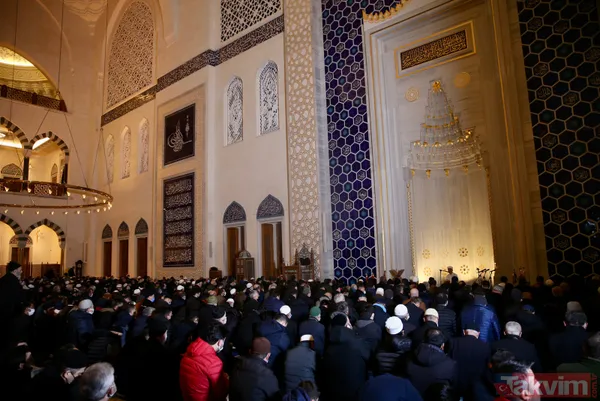 Miraç Kandilinde camiler doldu: Dualarla idrak edildi - 19