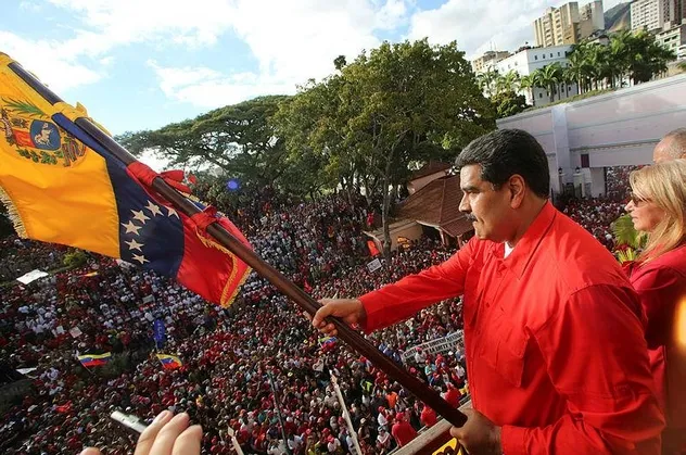 Maduro'dan Venezuelalılara seferberlik çağrısı