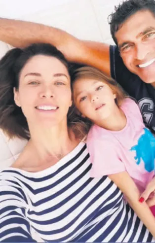 Nefise Karatay'ın aile saadeti