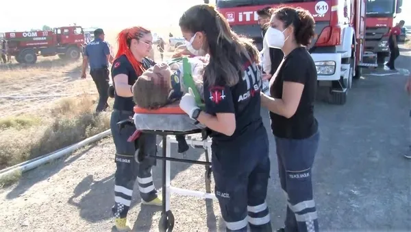 marmaristeki-yangina-mudahaleye-giden-helikopter-denizlide-dustu-iste-zamanla-yarisin-goruntuleri-1663832624123.jpg Marmaris'teki yangına müdahaleye giden helikopter Denizli'de düştü! İşte zamanla yarışın görüntüleri...-4