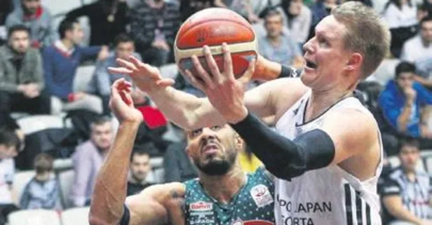 Beşiktaş, Banvit’i farklı geçti: 95-75