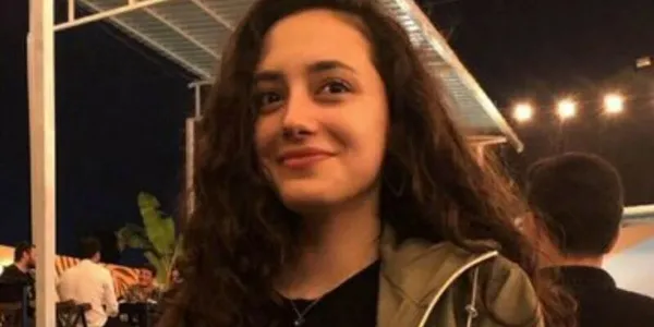 seda-dincer-kimdir-izmir-depreminden-kahreden-haber-seda-dincer-kim-kac-yasindaydi-nereli-1604401612138.jpg Seda Dinçer kimdir? İzmir depreminden kahreden haber! Seda Dinçer kim, kaç yaşındaydı, nereli?-3