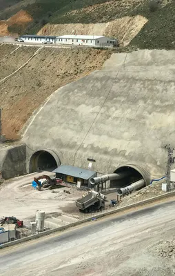 Eğribel Tüneli'nde ışığa 50 metre