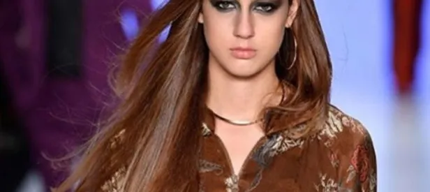 Tacı geri alına Itır Esen: Yanlış anlaşıldım