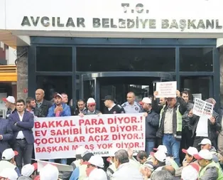 Avcılar Belediyesi önünde maaş isyanı