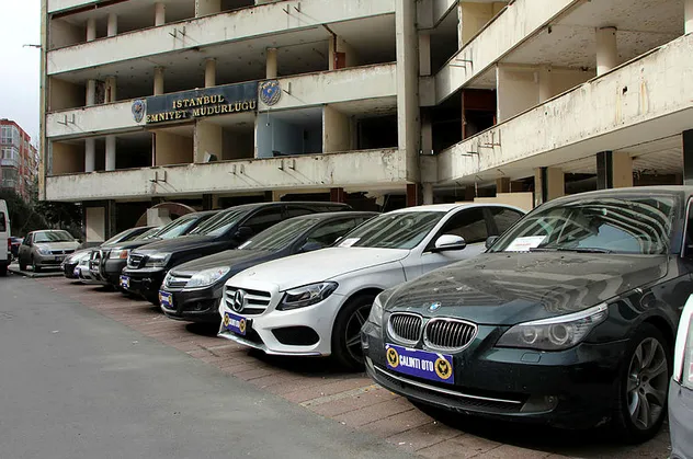 5 milyonluk şasi vurgunu! 10 kişilik şebeke çökertildi