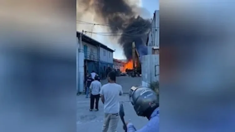 Esenyurt'ta korkutan yangın!