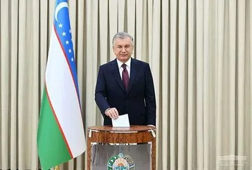 Mirziyoyev yeniden cumhurbaşkanı!