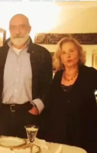 FETÖ'nün medya ayağı Nazlı Ilıcak'ın evinde bir araya geldi!