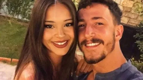 survivor-berkan-kimdir-eleme-adayi-berkan-karabulut-kac-yasinda-nereli-ve-meslegi-nedir-1594136655796.jpg Survivor Berkan kimdir? Eleme adayı Berkan Karabulut kaç yaşında, nereli ve mesleği nedir?-2