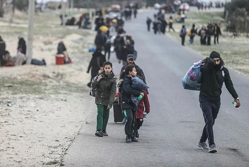 Katil İsrail ordusu kana doymuyor! Batı Şeria’daki yasa dışı yerleşim yerlerine tanksavar füze dağıtacak-5