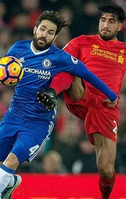 Chelsea takipçileriyle farkı korudu
