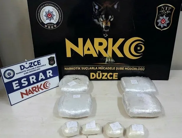 duzcede-zehir-tacirlerine-operasyon-tutuklandilar-1582647216576.jpeg