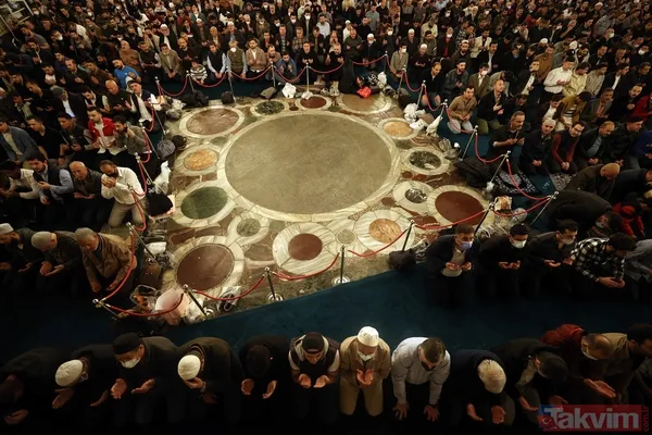 Kur'an-ı Kerim'de "Bin aydan daha hayırlı" olduğu bildirilen Kadir Gecesi tüm yurtta dualarla idrak edildi - 22