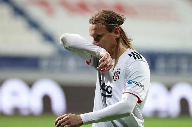 Sivasspor - Beşiktaş maçında dikkat çeken karar: Vida'nın pozisyon penaltı mı değil mi?