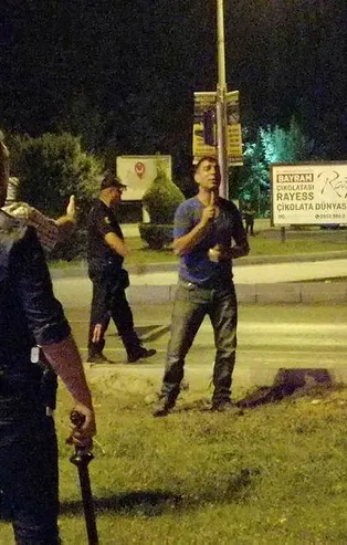 Bolu’da korku dolu anlar! Boğazına dayadığı bıçakla intihar etmek istedi