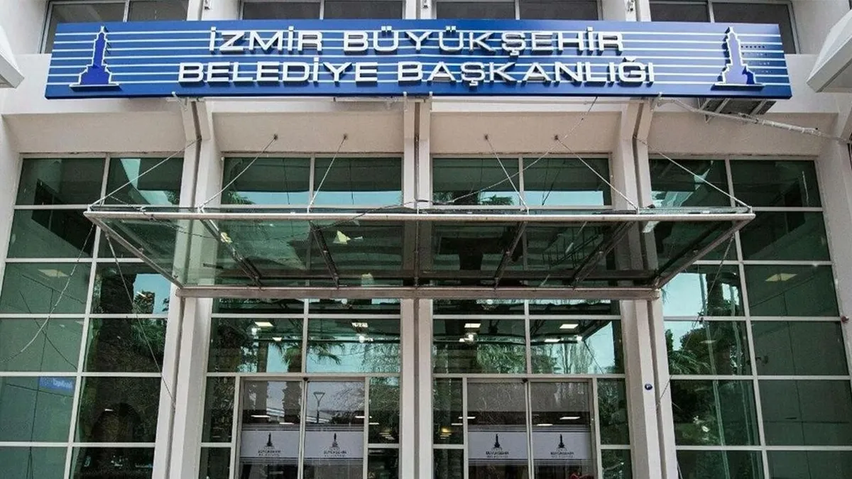 gerekcesi-kilicdaroglu-yonetimi-izmirde-23-yillik-chp-donemi-bitti-cemil-tugay-istifa-etti-1781812870082.jpeg Cemil Tugay'ın istifasının perde arkası! İzmir'de 23 yıllık CHP dönemini Kılıçdaroğlu yönetimi bitirdi | 3 isimden daha hamle-3