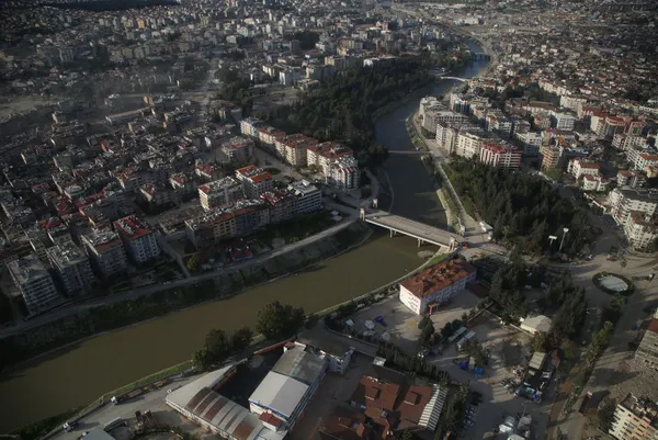 kemal-kilicdaroglunun-afetzedelere-bedava-konut-vaadi-patladi-ortagi-da-bu-is-olmaz-diyor-1-yilda-odeyemeyiz-1680860032041.jpg Kemal Kılıçdaroğlu'nun afetzedelere "bedava" konut vaadi patladı! Ortağı da bu iş olmaz diyor: 1 yılda ödeyemeyiz-4