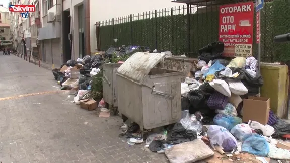 İzmir'de eylem bitti çöpler duruyor