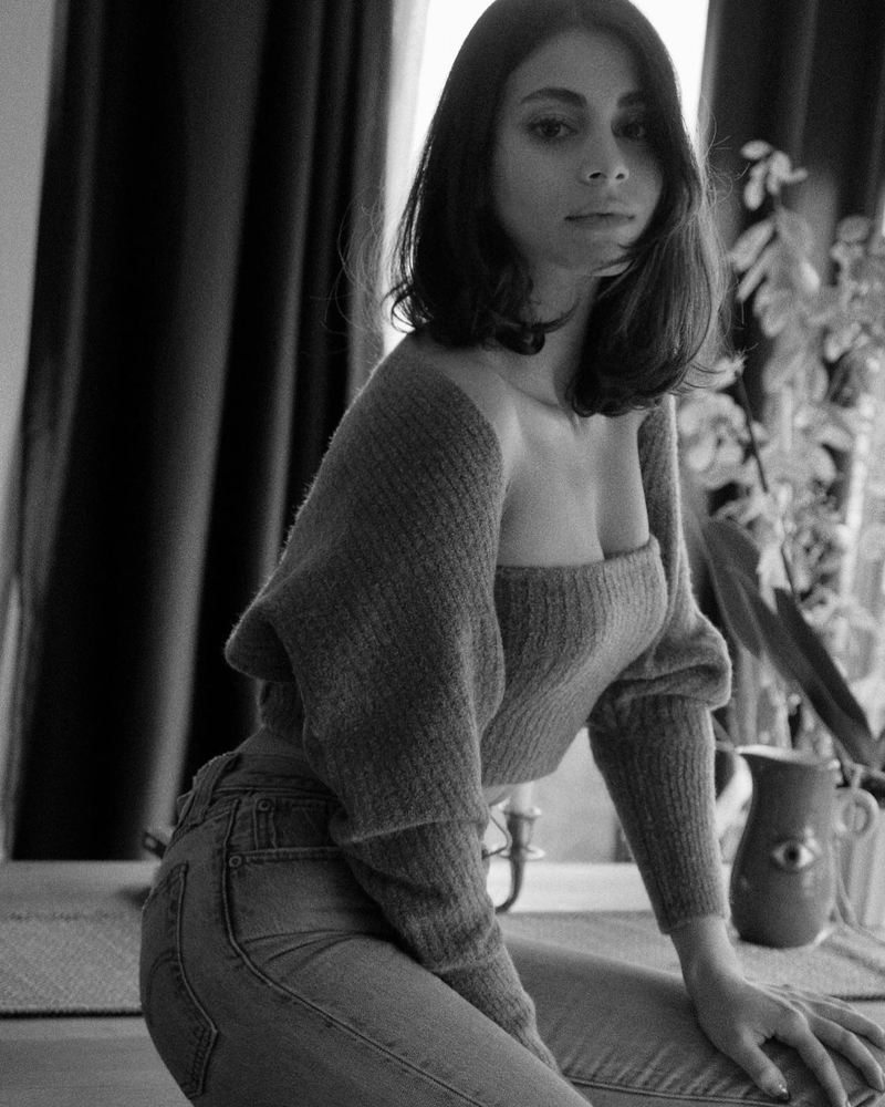 abinin-guzelleri-tugce-acikgoz-ve-asude-kelebekten-kamera-arkasi-paylasimi-1774954623515.jpg A.B.İ.'nin güzelleri Tuğçe Açıkgöz ve Asude Kelebek’ten kamera arkası paylaşımı!-3