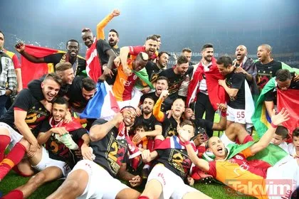 Galatasaray’da Belhanda ve Feghouli kararını verdi