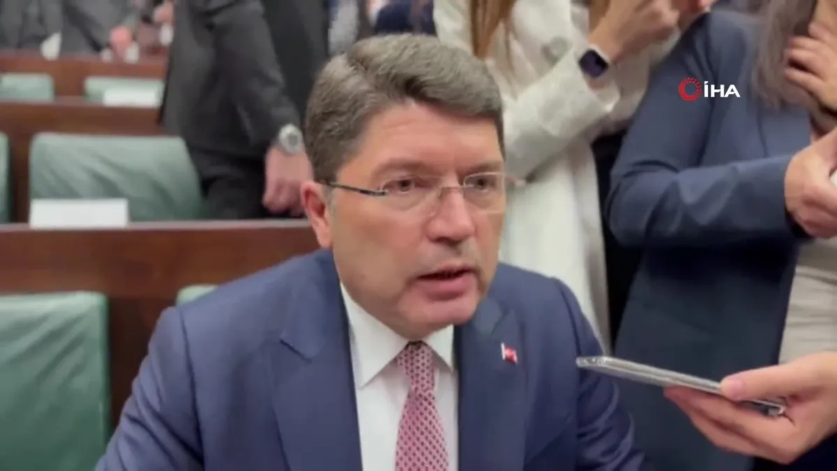 Adalet Bakanı Yılmaz Tunç duyurdu! Başıboş sokak köpeklerine yönelik Yeni Yasa Taslağı Mecliste!