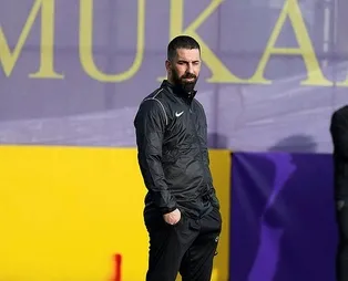 Arda Turan'ın ilk transferi Galatasaray'dan!