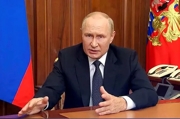 Büyük kaçış! Putin'in açıklaması sonrası Rus erkekler havalimanı ve sınır kapılarına akın etti