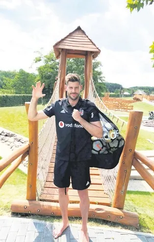 Fabri'ye Fulham kancası