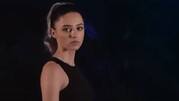 survivor-sena-kimdir-sena-ozdemir-kac-yasinda-nereli-ve-ne-is-yapiyor-iste-hayati-1610463193026.jpg Survivor Sena kimdir? Sena Özdemir kaç yaşında, nereli ve ne iş yapıyor? İşte hayatı...-2