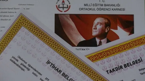 karneler-ne-zaman-alinacak-saat-kacta-e-okul-ogrenci-girisi-karne-2023-1-2-3-4-5-6-7-8-9-sinif-karne-notu-hesa-1673684126954.jpg E-okul öğrenci girişi karne 2023! 1-2-3-4-5-6-7-8-9. sınıf karne notu hesaplama! Karneler ne zaman alınacak, saat kaçta?-5