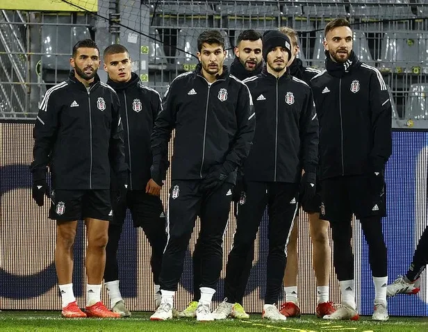 besiktas-dortmund-macinin-hazirliklarini-tamamladi-1638821712590.jpeg Beşiktaş Dortmund maçının hazırlıklarını tamamladı-1